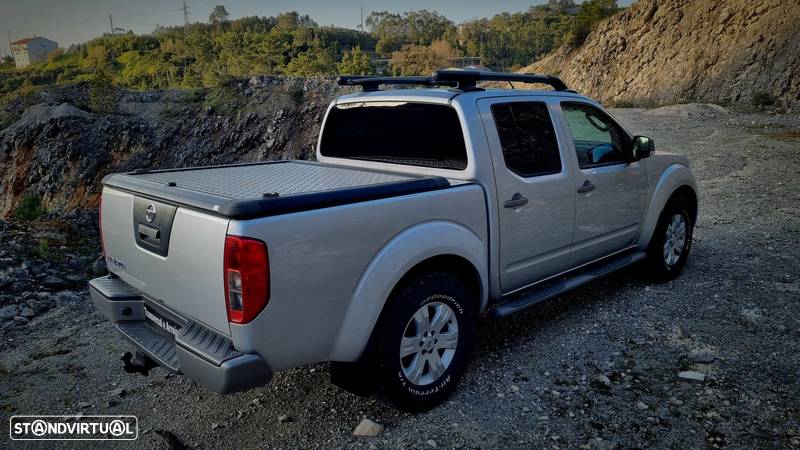 Nissan Navara 2.5 dCi CD SE AT 4WD - 28