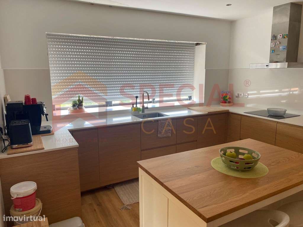 Apartamento T3+1 em Arcozelo-8