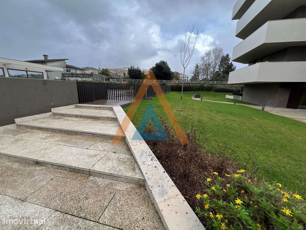 EXCELENTE T2 EM CONDOMINIO FECHADO - Grande imagem: 5/46