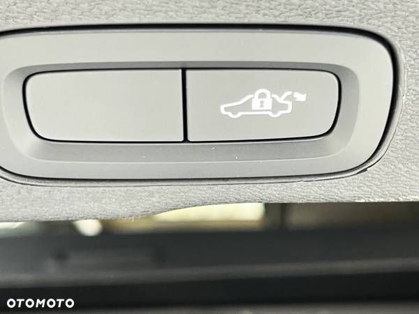 Volvo XC 60 D5 AWD Inscription - 19