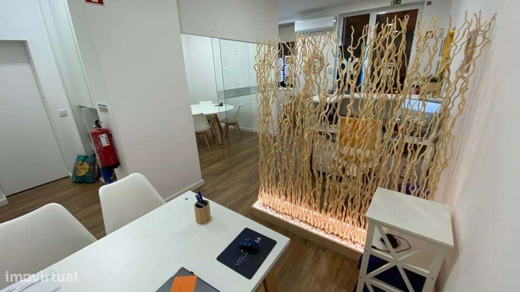 Loja para Arrendamento - Grande imagem: 3/5