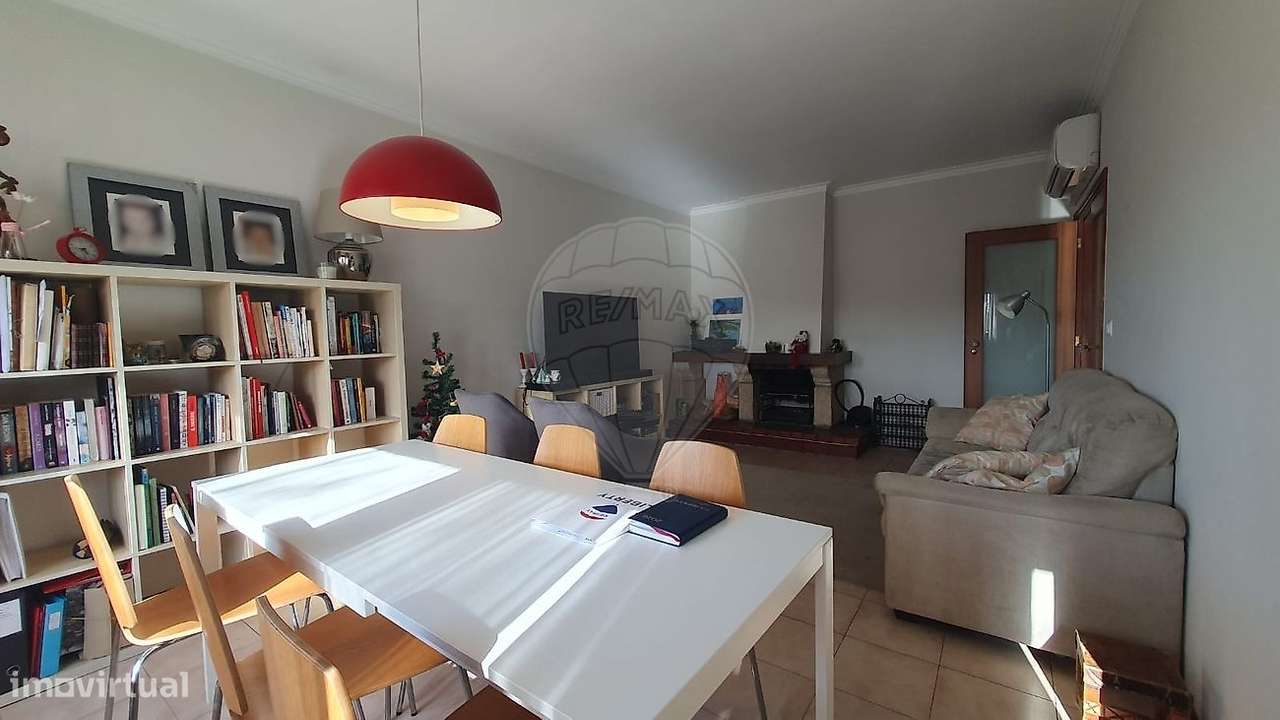 Apartamento T3 no Centro de Braga, junto á escola Alberto S. Paio-5