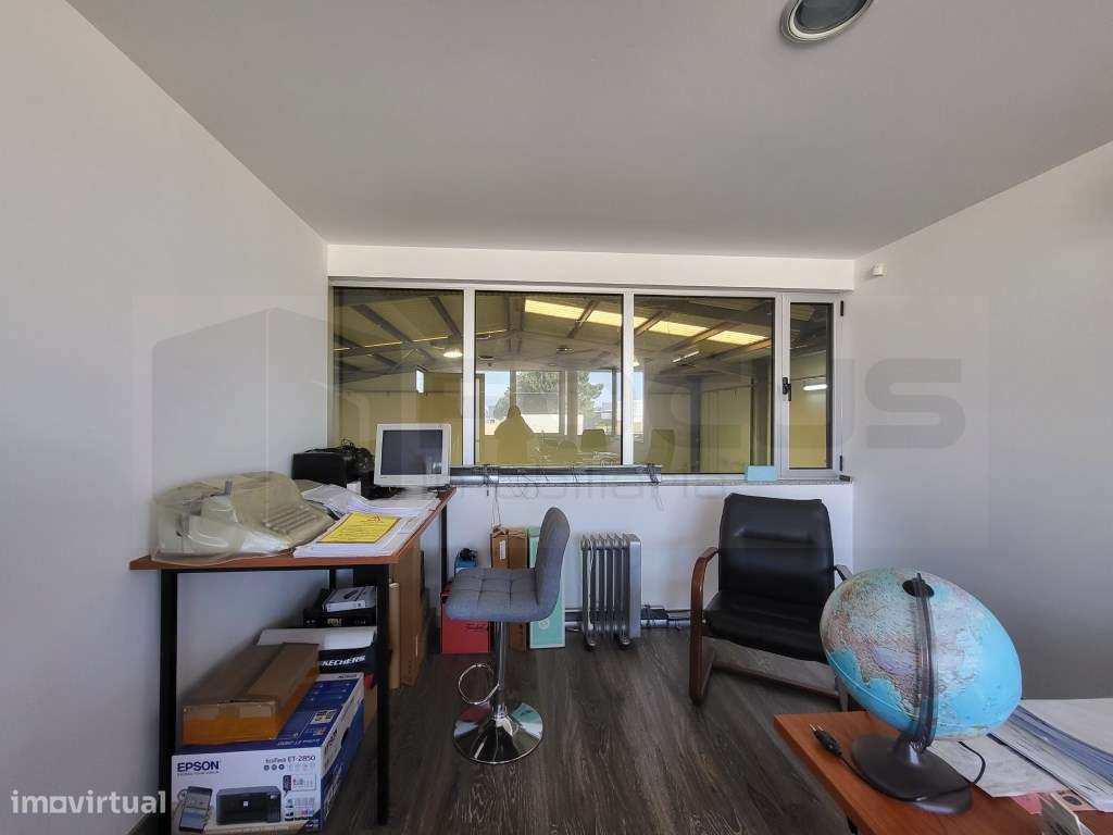 Armazém para venda Albergaria -a Velha - Excelente localização e Vi... - Grande imagem: 4/15