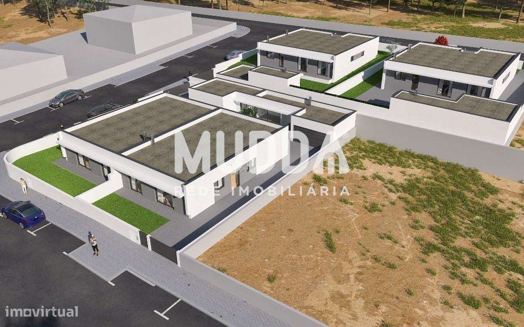 Moradia T3 térrea isolada em Travanca - Santa Maria da Feira-8