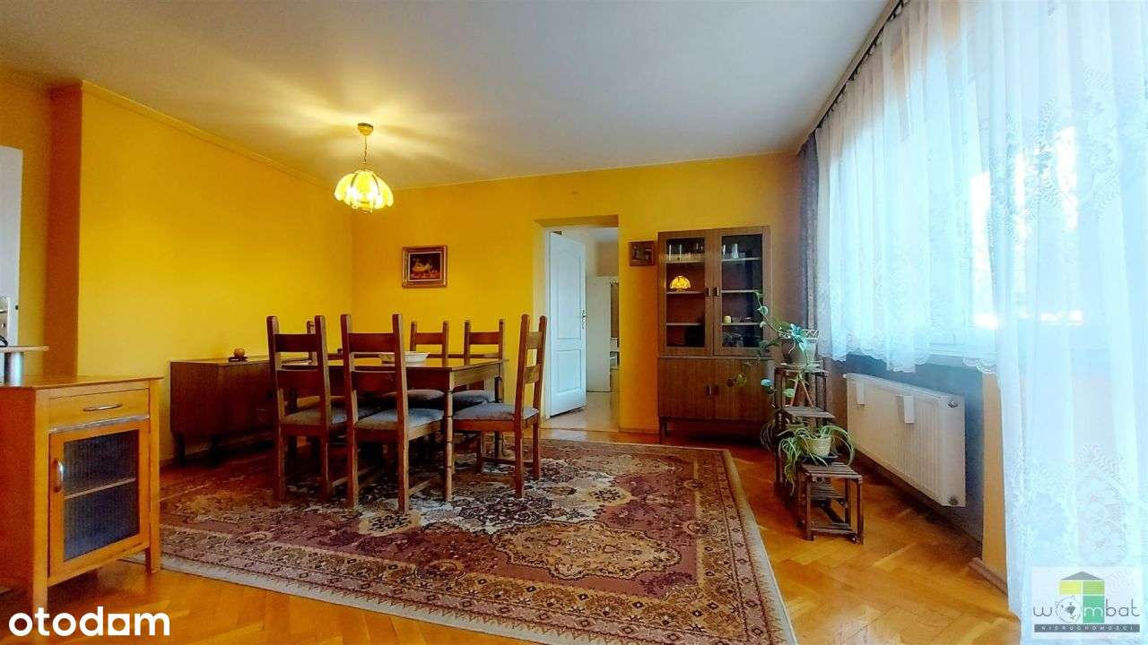 Wolnostojący dom w spokojnej lokalizacji-17