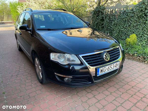 Volkswagen Passat 1.8 TSI Comfortline - 3