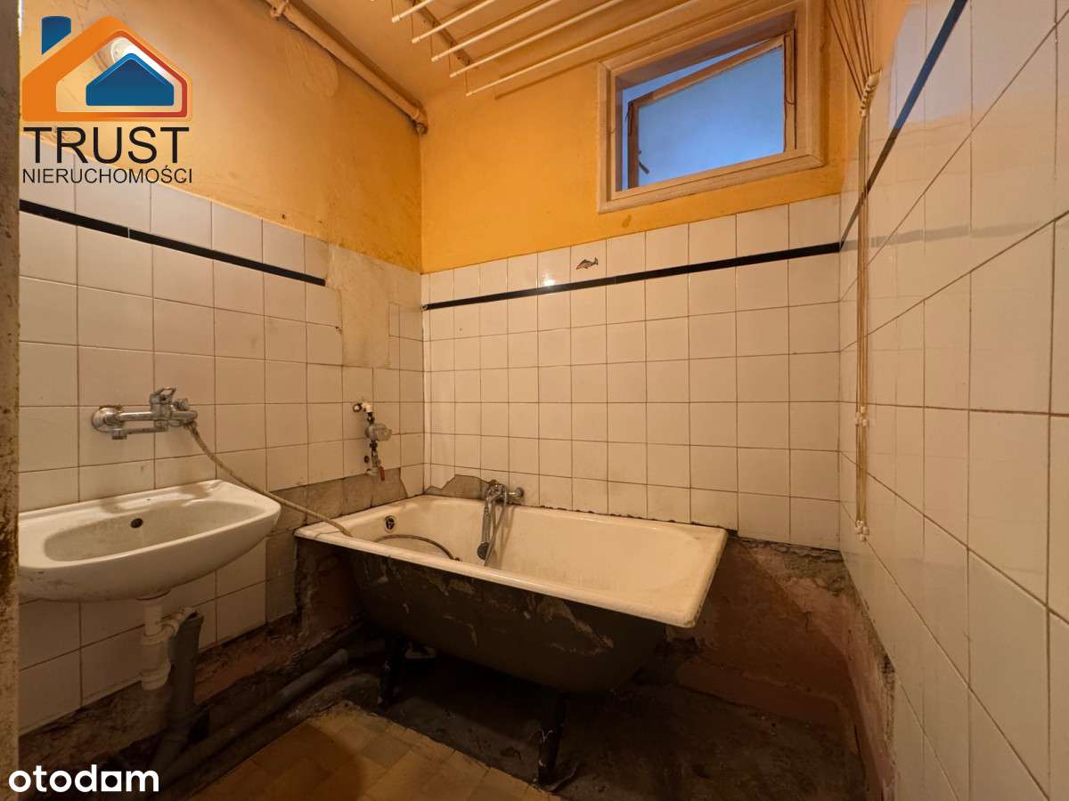 M4 z balkonem | do remontu | Karolew-7