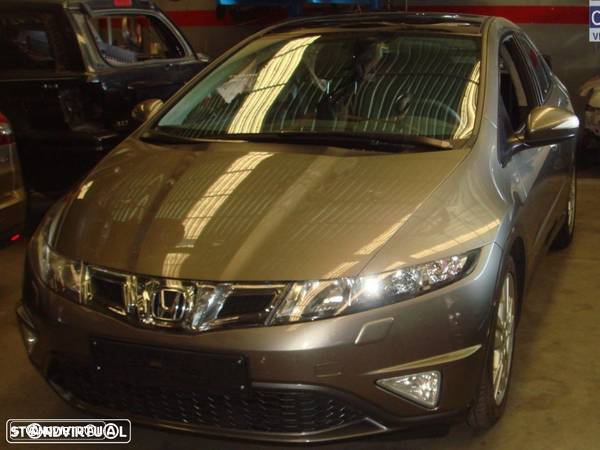 Honda Civic 2009 para peças - 1