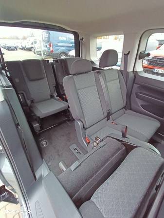Ford Tourneo Connect - 13