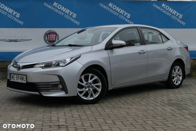 Toyota Corolla 1.6 Classic Plus - 3