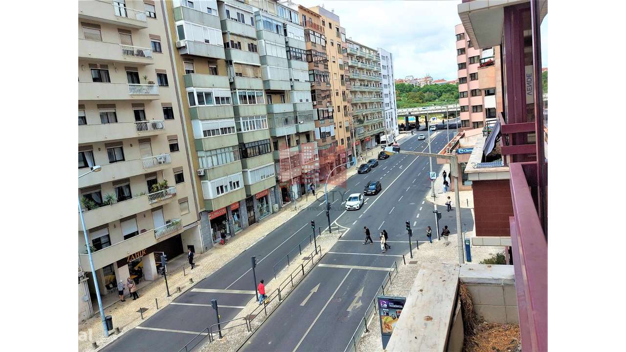 Apartamento T3 em Laranjeiras-26