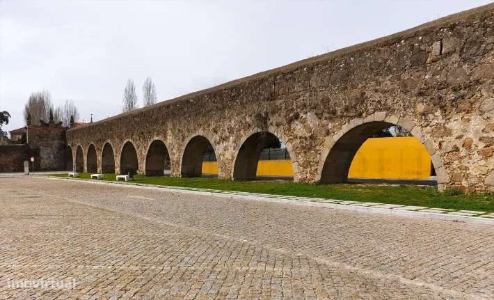 Apartamento T2 em Grijó - Grande imagem: 3/23