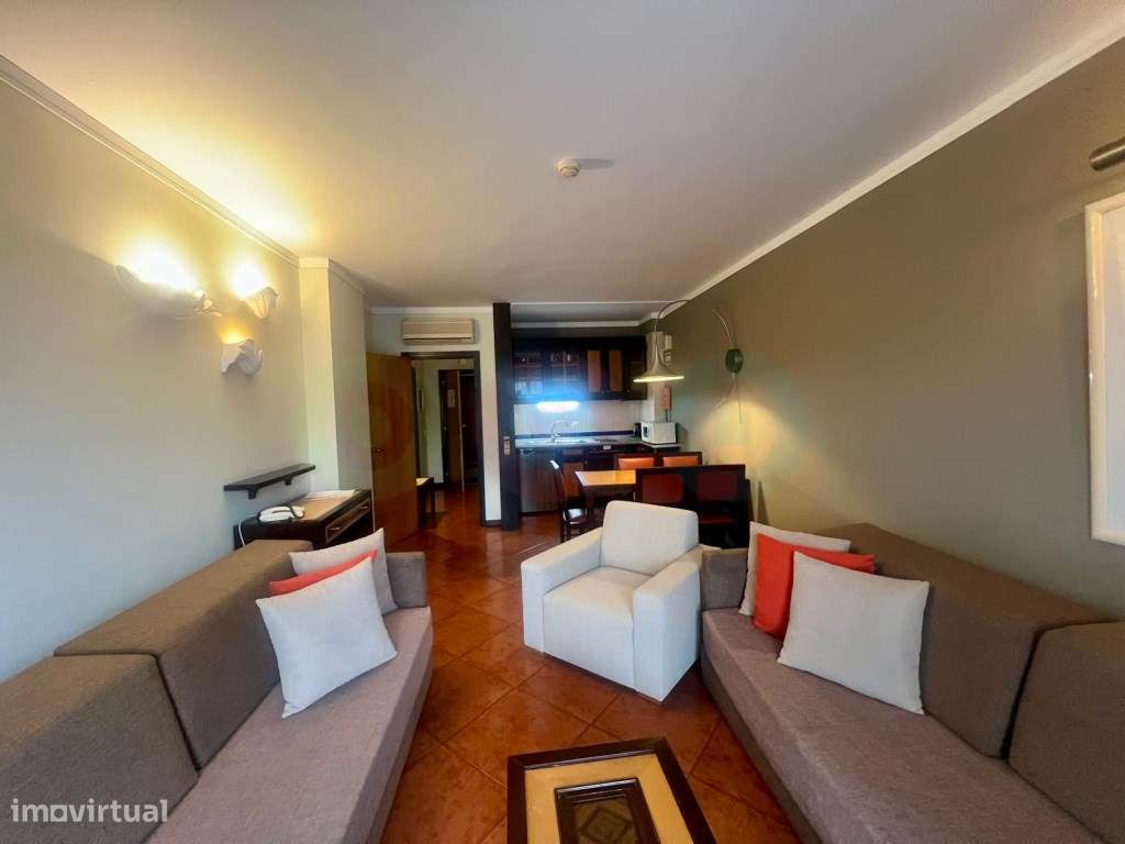Apartamento T1 em Complexo Turístico 4 - Albufeira-4