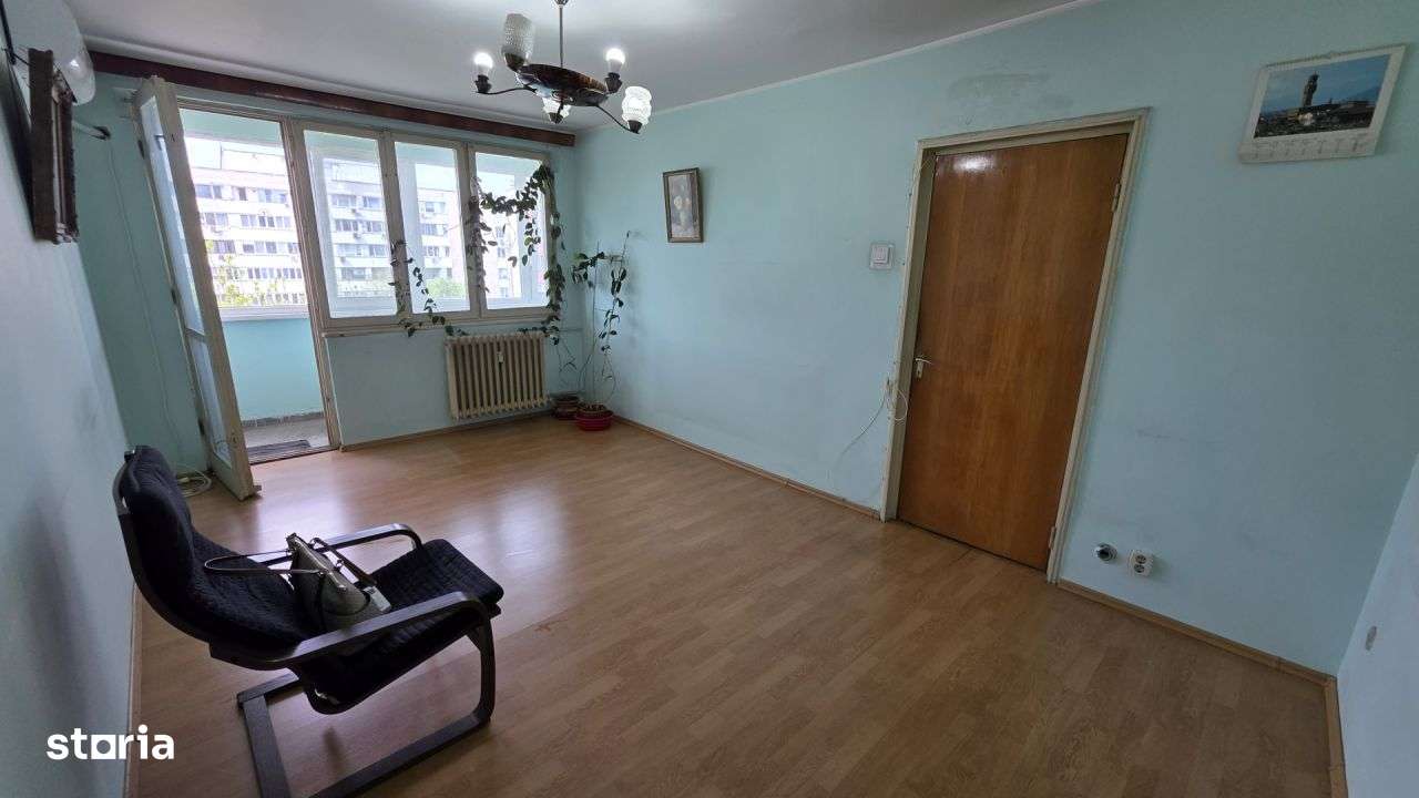 Vanzare 3 camere Bergeni - Alexandru Obregia