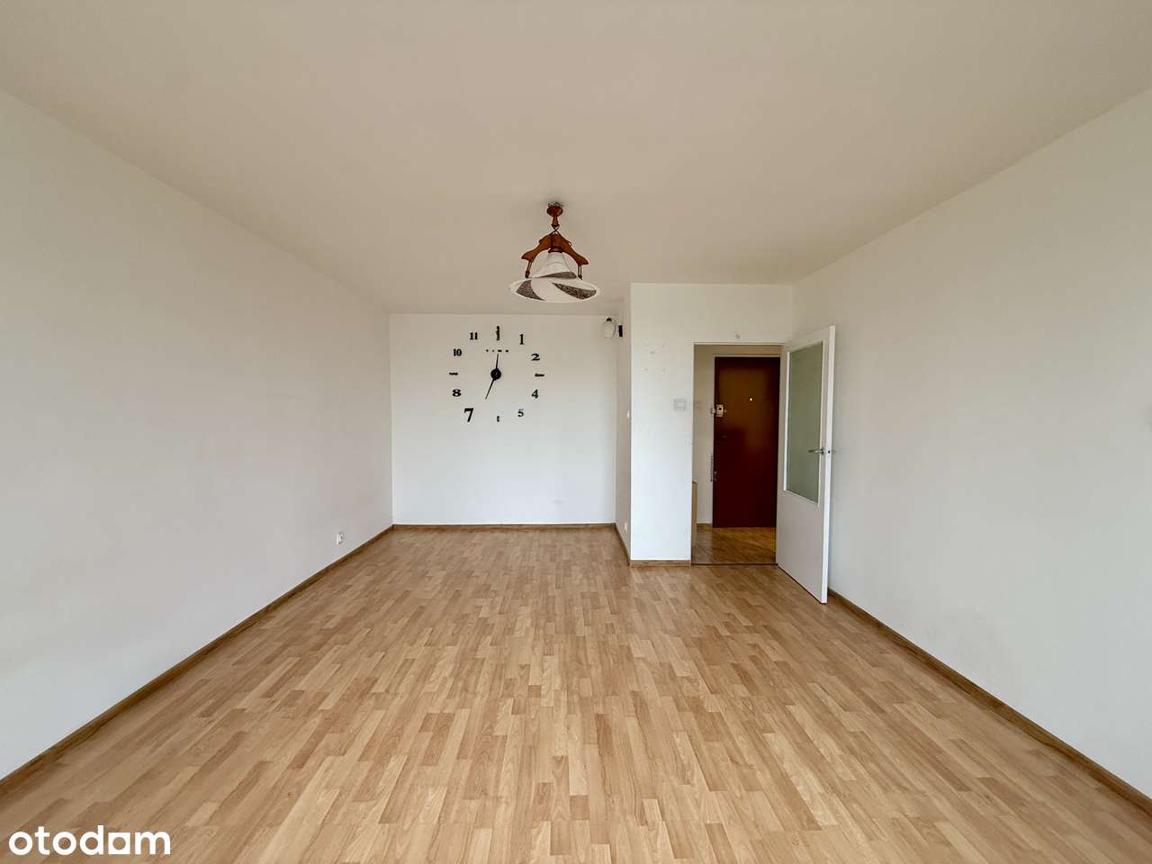 Ul. Tokarza - Cicha kawalerka z widokiem na zieleń! - Pełny obrazek: 2/7