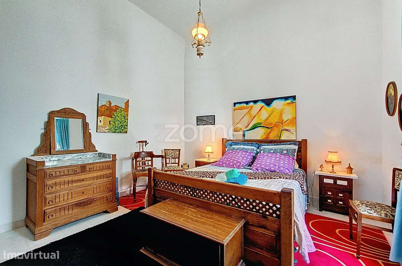 Moradia V6 no centro de São Marcos da Serra, em lote de 668m2-29