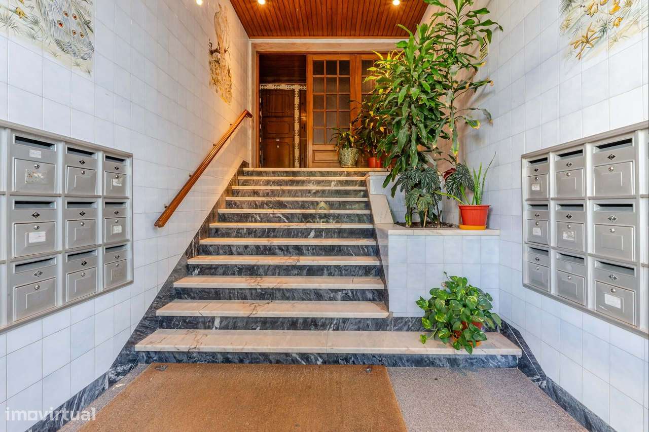 Fantastico apartamento T4+1 - Benfica Pedralvas - Grande imagem: 4/29