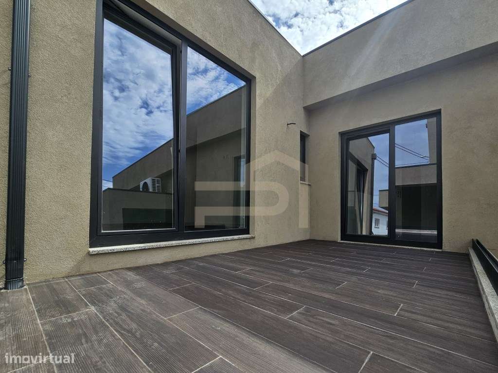 Moradia T2 em Mouquim, Vila Nova de Famalicão-12
