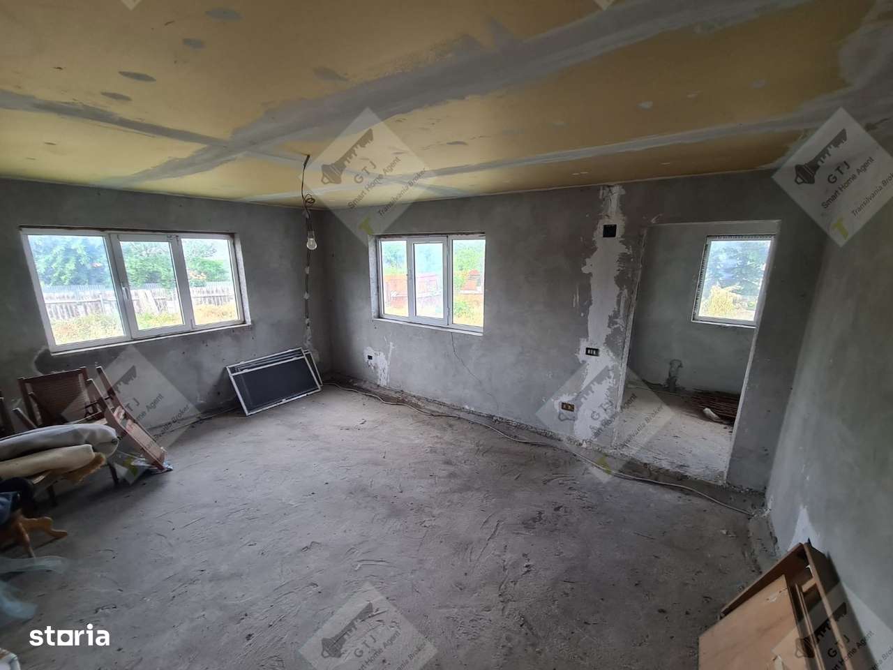 Casa Garoafa 120mp -Teren 2250mp Acces Rapid E85/Autostrada-7