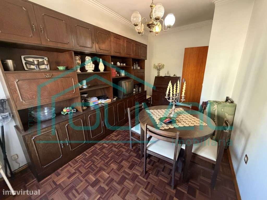 Apartamento T2 para recuperar-5