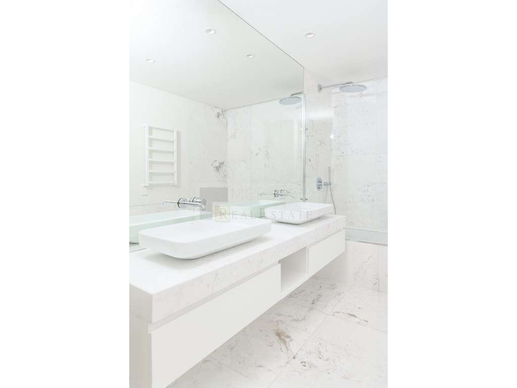 Apartamento T4+1 na Infinity Tower - Nature Flats, 21.º andar-24