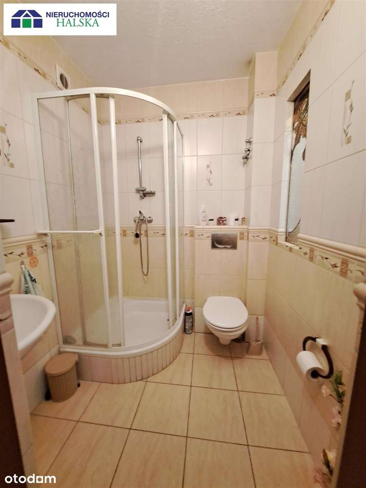 Dom na sprzedaż w mieście z dużą działką-12