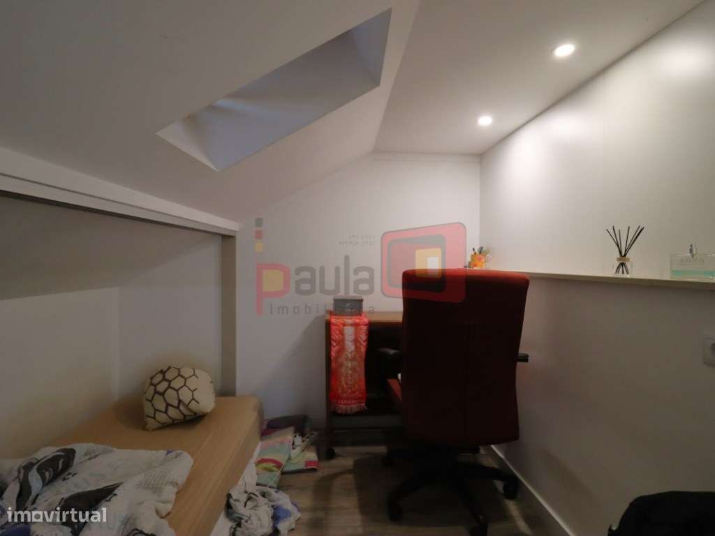 MORADIA CENTRO MONTIJO-17