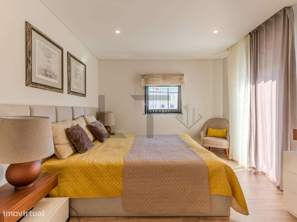 Fantástica Moradia T4 Moderna com Vista Mar, Jardim e Estacionament...-24