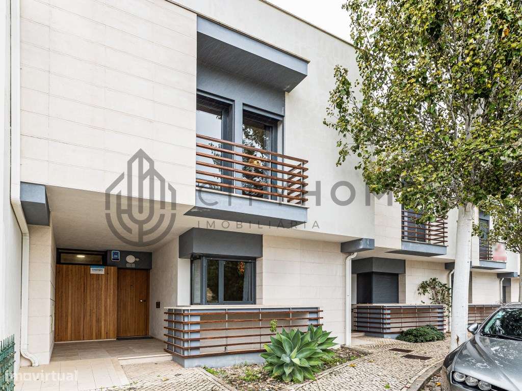 Moradia T3+2 com piscina em Vilamoura - Grande imagem: 2/30