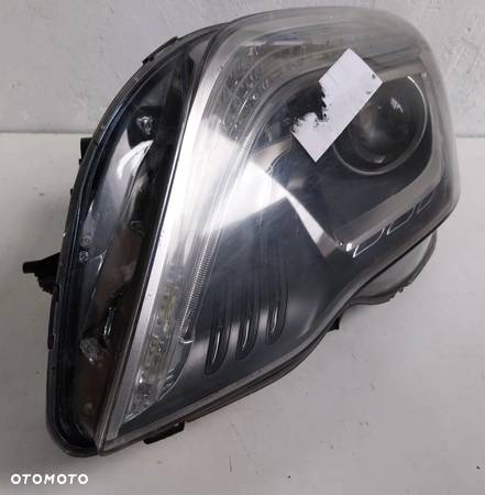 Lampa przód lewa Mercedes-Benz GLK X204 - 8