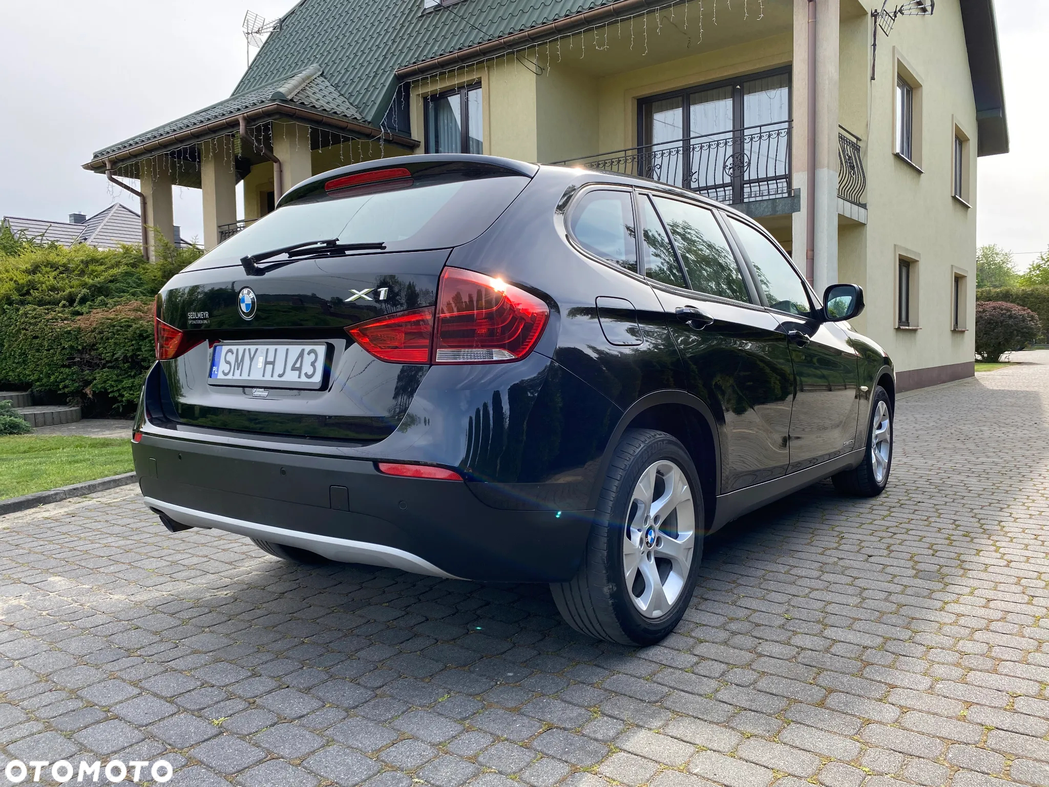 BMW X1 sDrive20d - 11