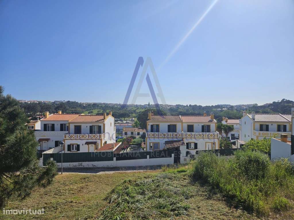 Lote de terreno com projeto aprovado em zona central - Grande imagem: 2/5