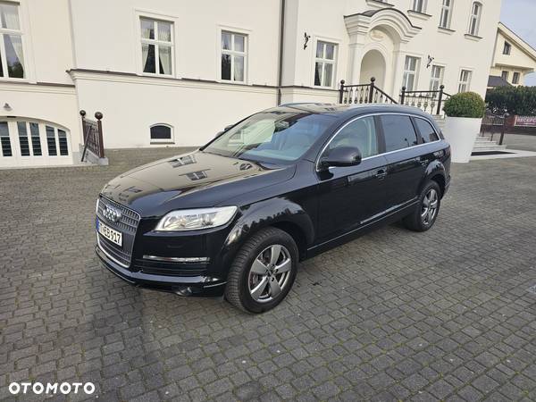 Audi Q7 4.2 FSI quattro tiptronic - 1