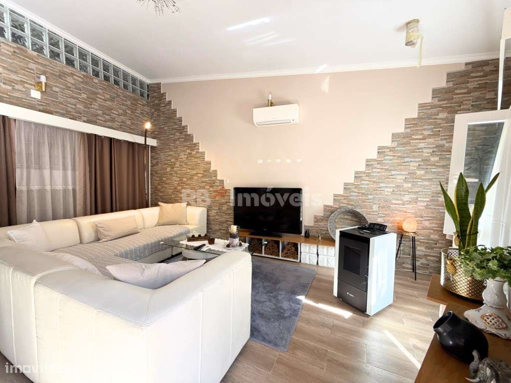 Moradia T3 térrea com espaço exterior - Vila Nova de Paialvo, Tomar-3