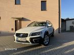 Volvo XC 70 - 1