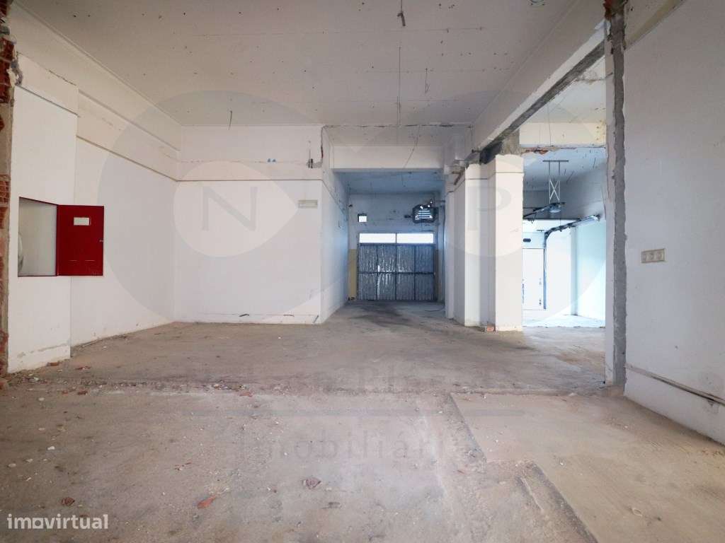 Escritórios, Co-Working ou Espaço de Múltiplas Utilizações com Esta...-10