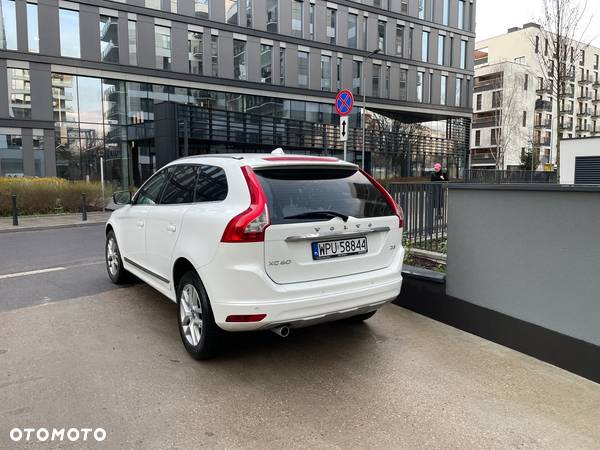 Volvo XC 60 D3 Drive-E Summum - 3