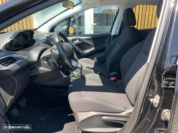 Peugeot 208 1.2 PureTech Allure - 4