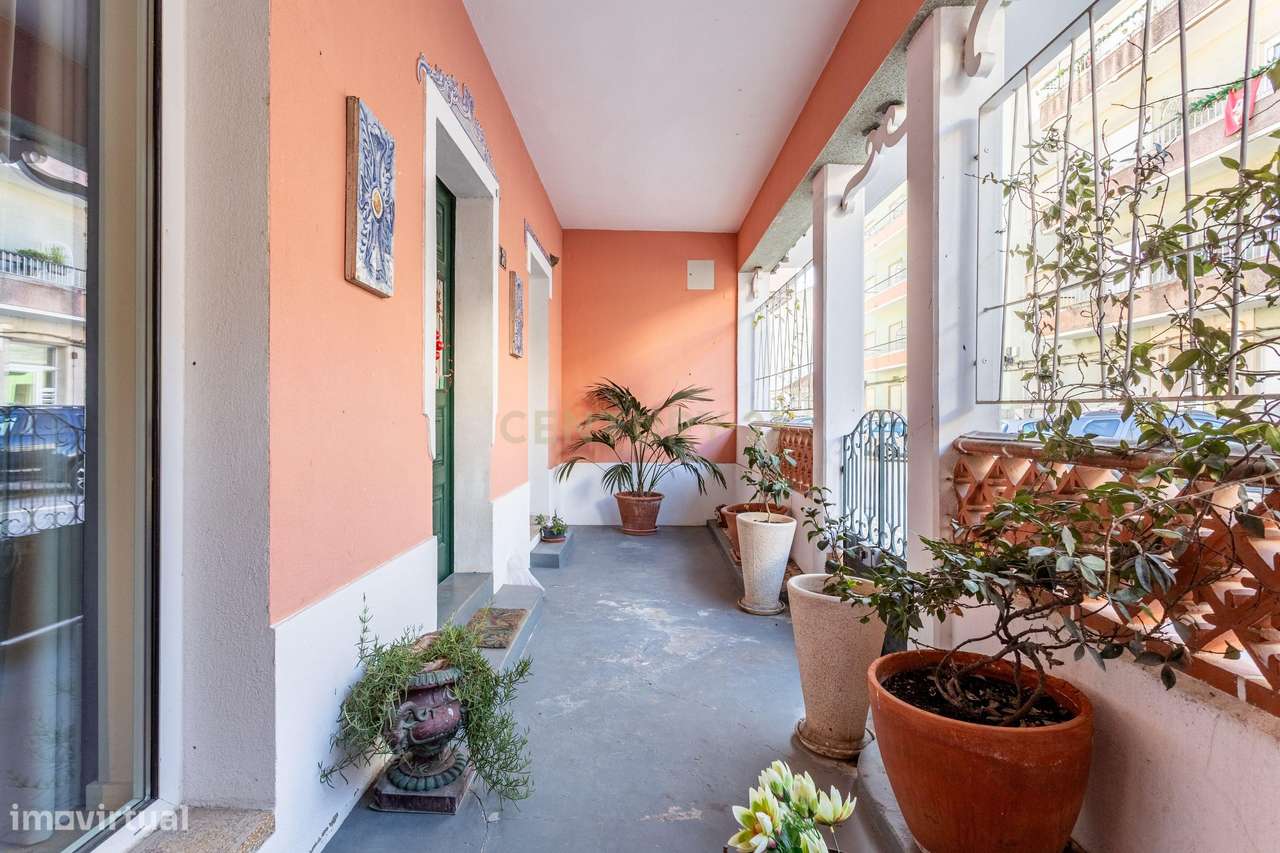 T2 remodelado com excelentes acabamentos em Alcochete-20