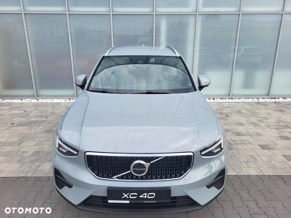 Volvo XC 40 B3 Essential - 5