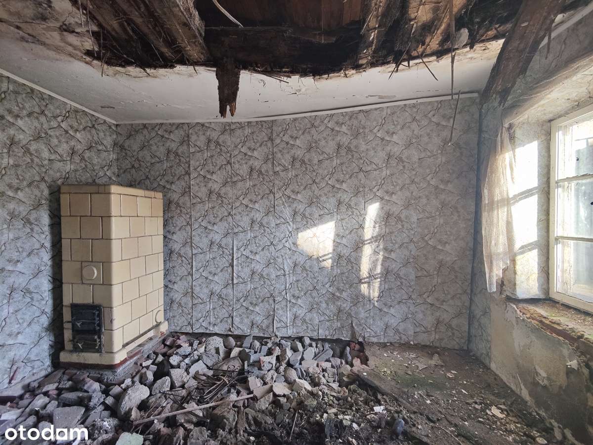 Na sprzedaż budynki do remontu w podwórzu kamienicy-10