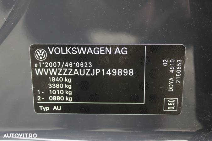 Volkswagen Golf 1.6 TDI Comfortline - 31