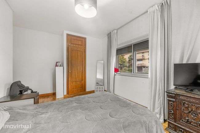 APARTAMENTO COM TERRAÇO GUIMARAES CENTRO-7
