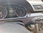 Volkswagen Passat 2.0 TDI Highline DSG - 9