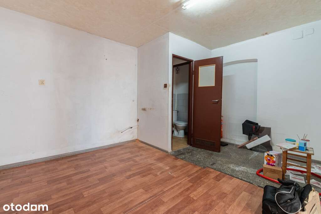 2 lokale wraz z mieszkaniem w centrum Niemodlina-5