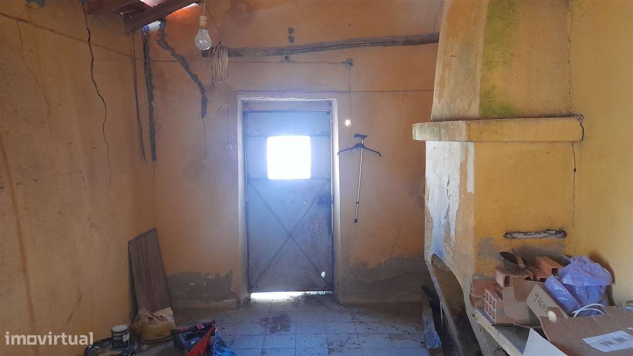 Moradia em Banda T4 DUPLEX Venda em Benquerenças,Castelo Branco-19