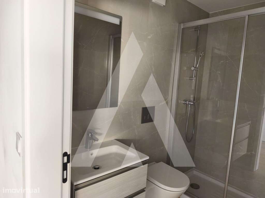 Apartamento T2 novo - Praia da Barra.-16