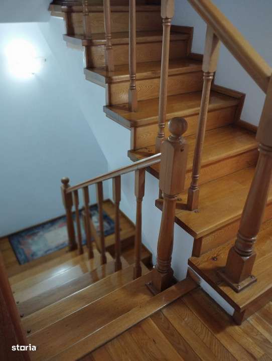 Casa individuala 5 camere I Posibil spatiu comercial I 300 mp I Parcul-13