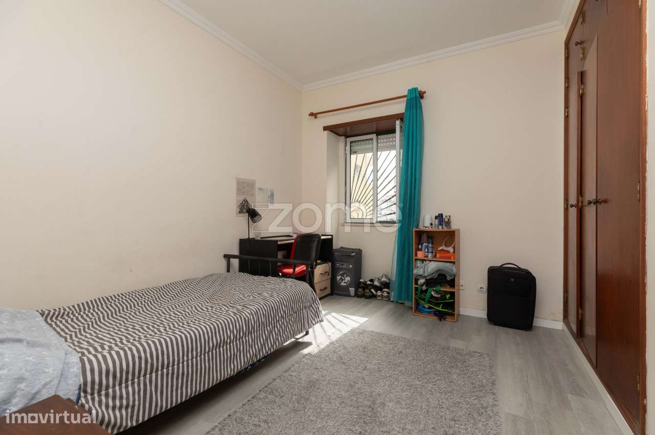Prédio composto por dois apartamentos | Guerra Junqueiro | Coimbra-38