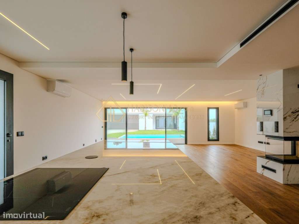 Moradia T4 C/ Piscina | Gulpilhares | Vila Nova de Gaia-10